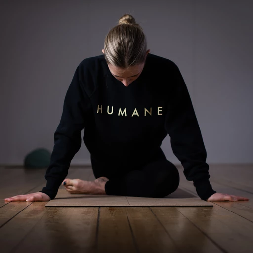 H U M A N E svart sweat